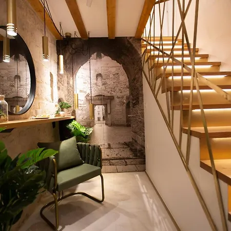 Luxury Lilly 1 * Split